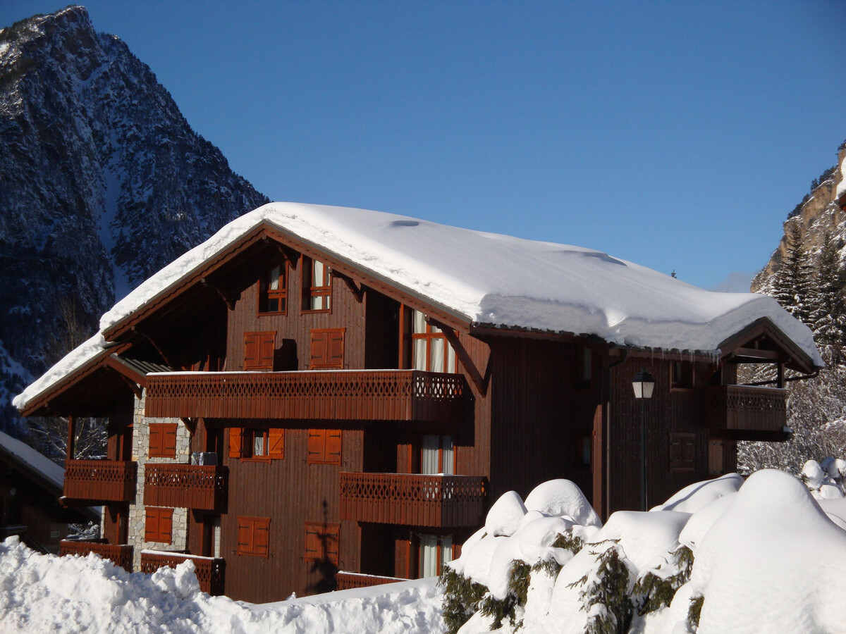 T2 montagne Pralognan, balcon Est et casier à skis - Photo 13