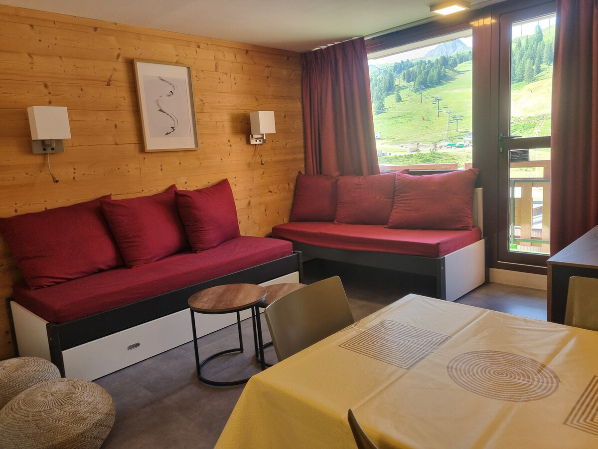 Appartement 2 pièces rénové, balcon vue pistes à Plagne Bellecôte - Photo 4