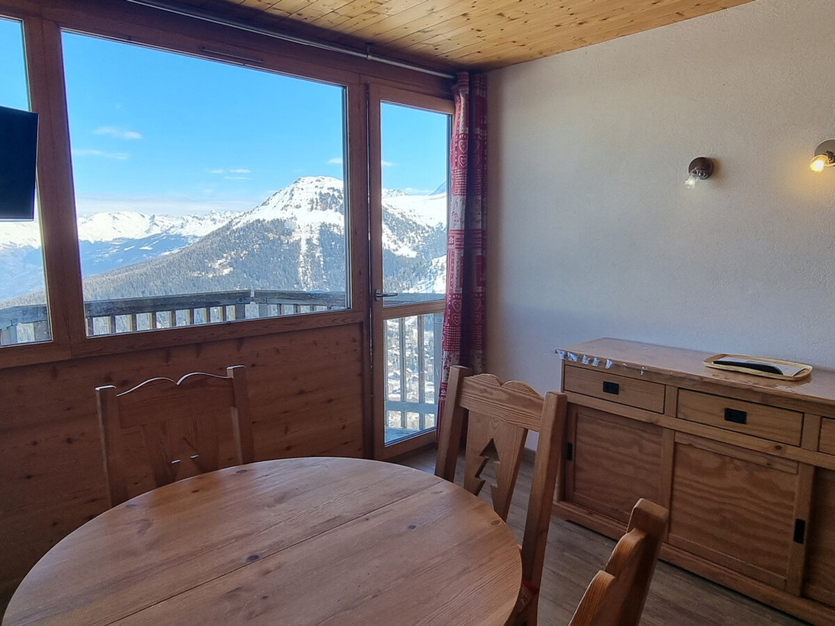 Studio 26m² rénové vue Mont-Blanc, skis aux pieds - Photo 2