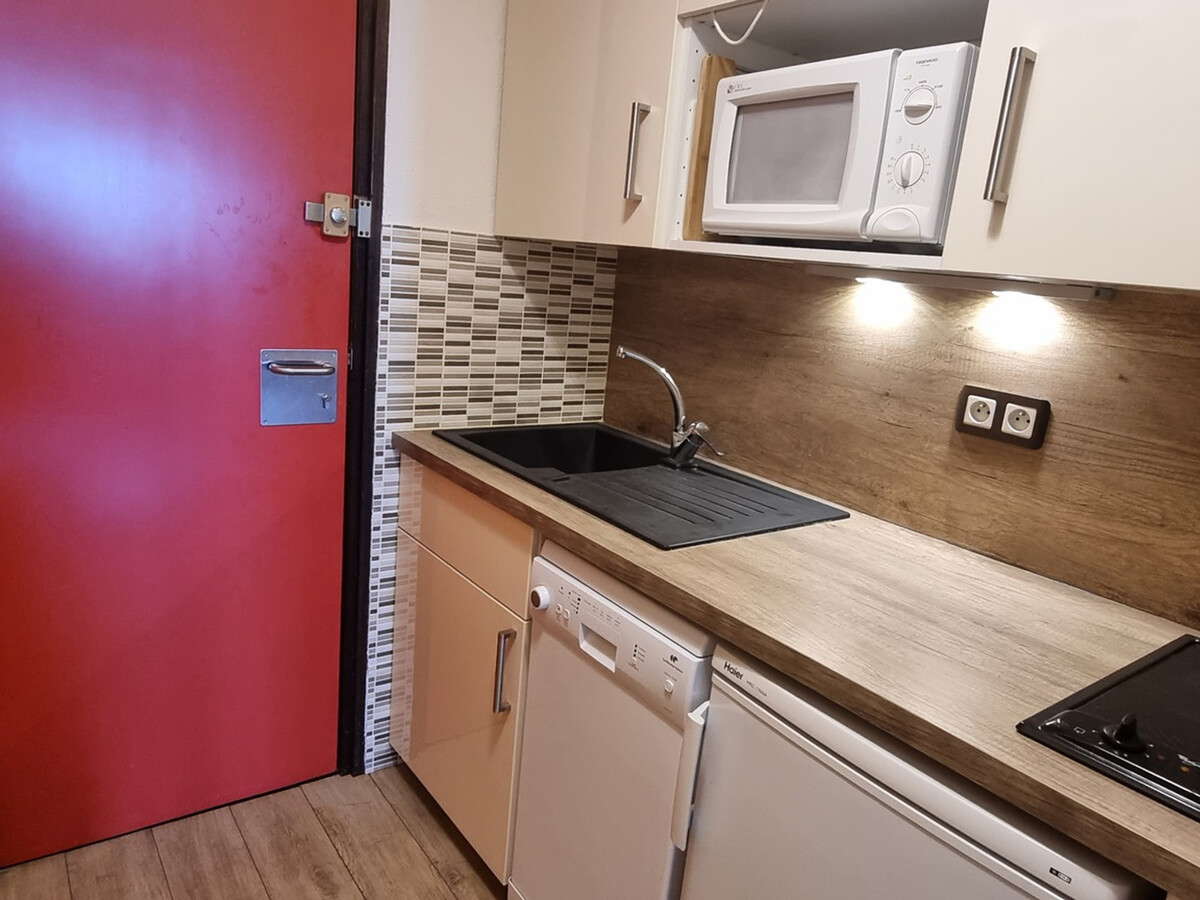 Studio 26m² rénové vue Mont-Blanc, skis aux pieds - Photo 6