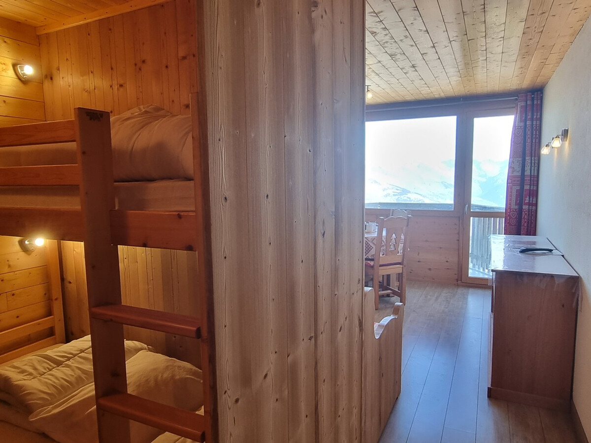 Studio 26m² rénové vue Mont-Blanc, skis aux pieds - Photo 10