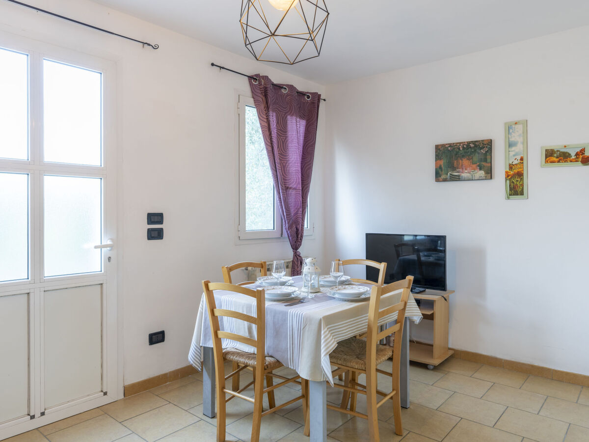 Appartement Mimosa à Chiusanico, accès jardin et piscine - Photo 6