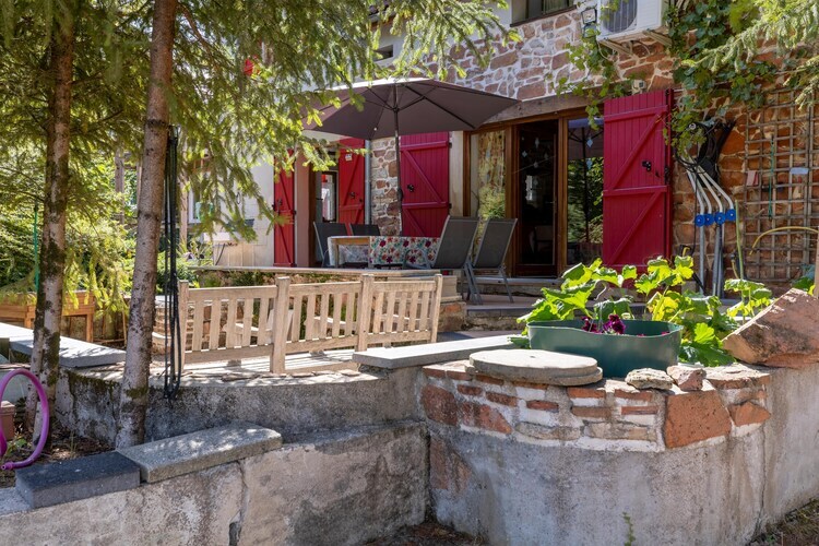 La Maison aux Volets Rouges – Rouy, piscine et jardin - Photo 26