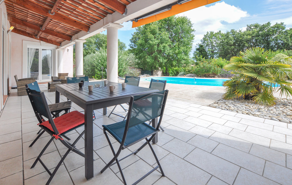 Maison 6 pers. avec piscine privée au cœur des Préalpes - Photo 2