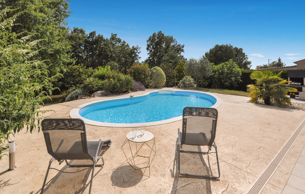 Maison 6 pers. avec piscine privée au cœur des Préalpes - Photo 7