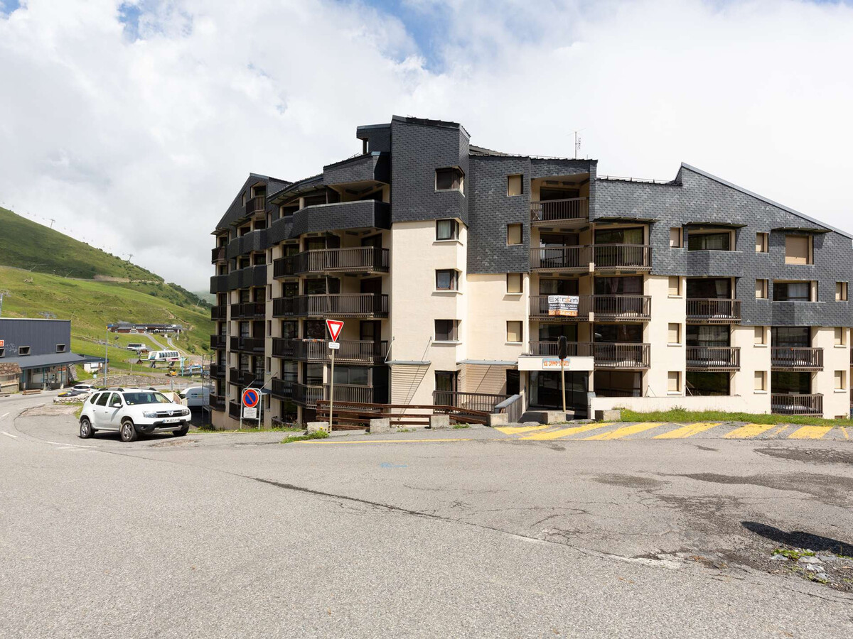 T2 au pied des pistes à Saint-Lary-Soulan, vue Pyrénées - Photo 10
