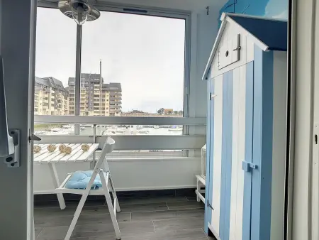 T3 74m² vue port à Courseulles-sur-Mer : photo 2