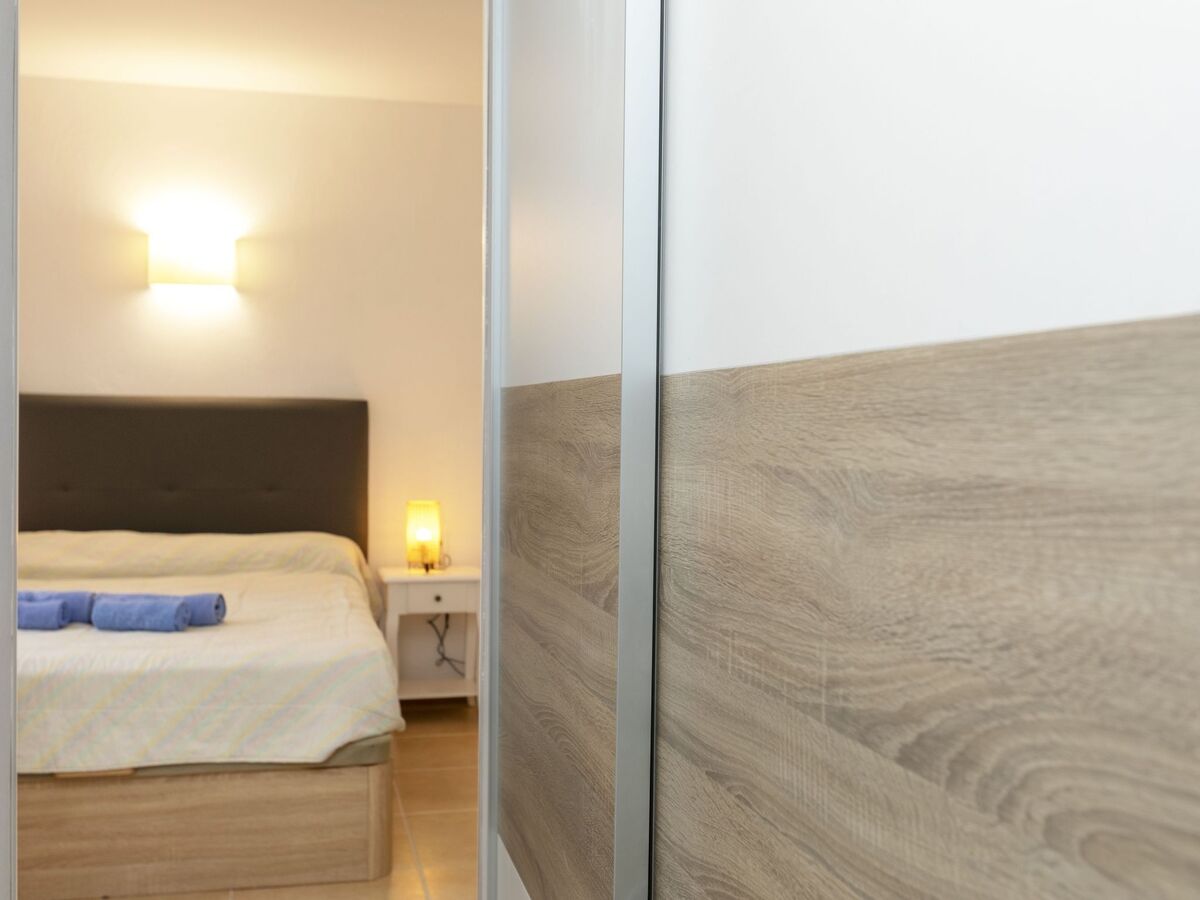 Appartement Rioja, piscine privée à 490 m de la plage - Photo 13