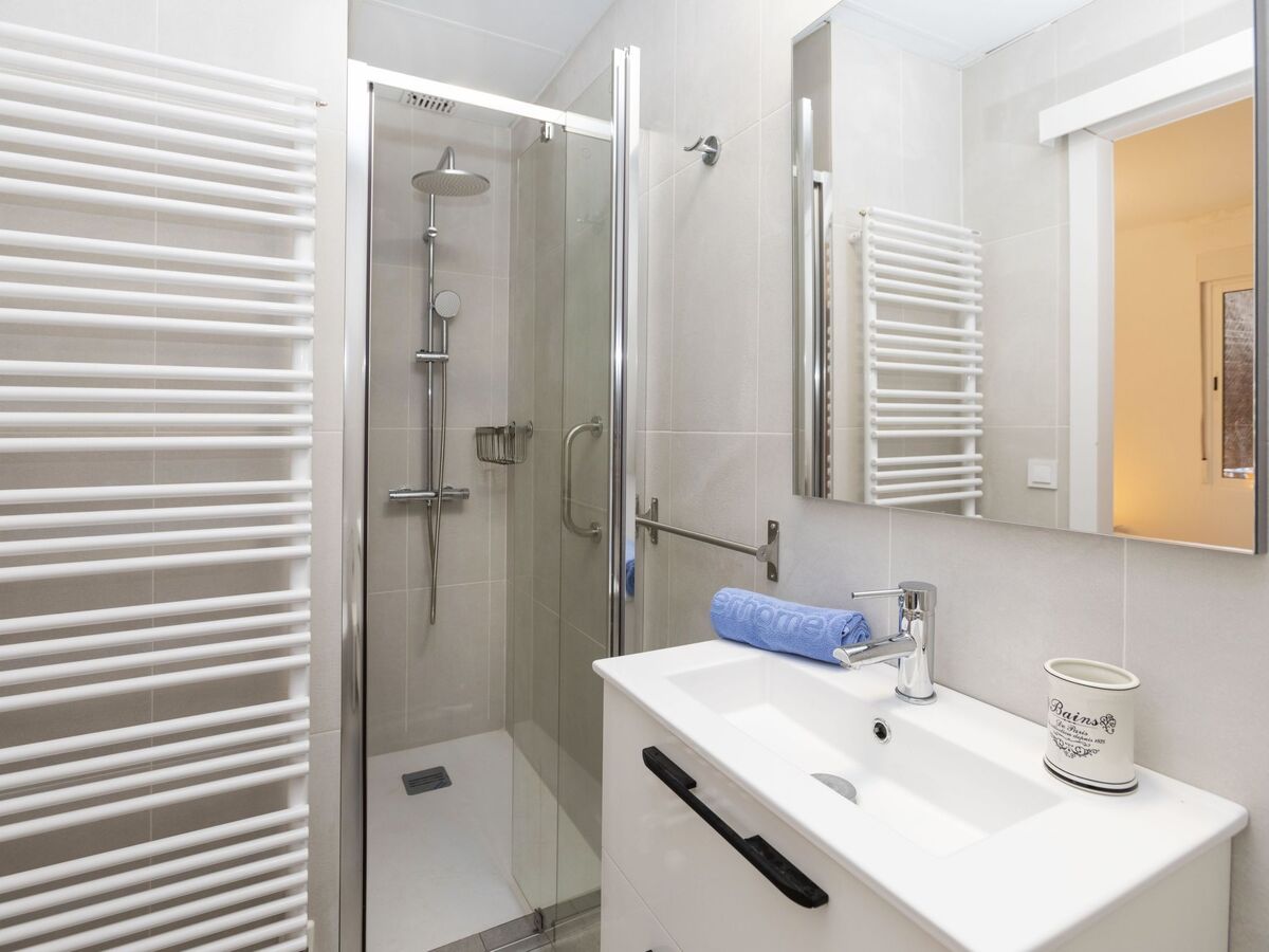 Appartement Rioja, piscine privée à 490 m de la plage - Photo 14