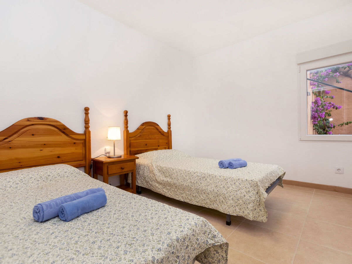 Appartement Rioja, piscine privée à 490 m de la plage - Photo 16