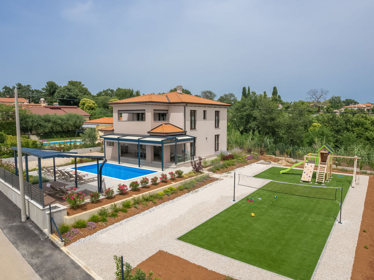 Villa Karina, maison 8 pers. avec piscine chauffée à Poreč - Photo 18