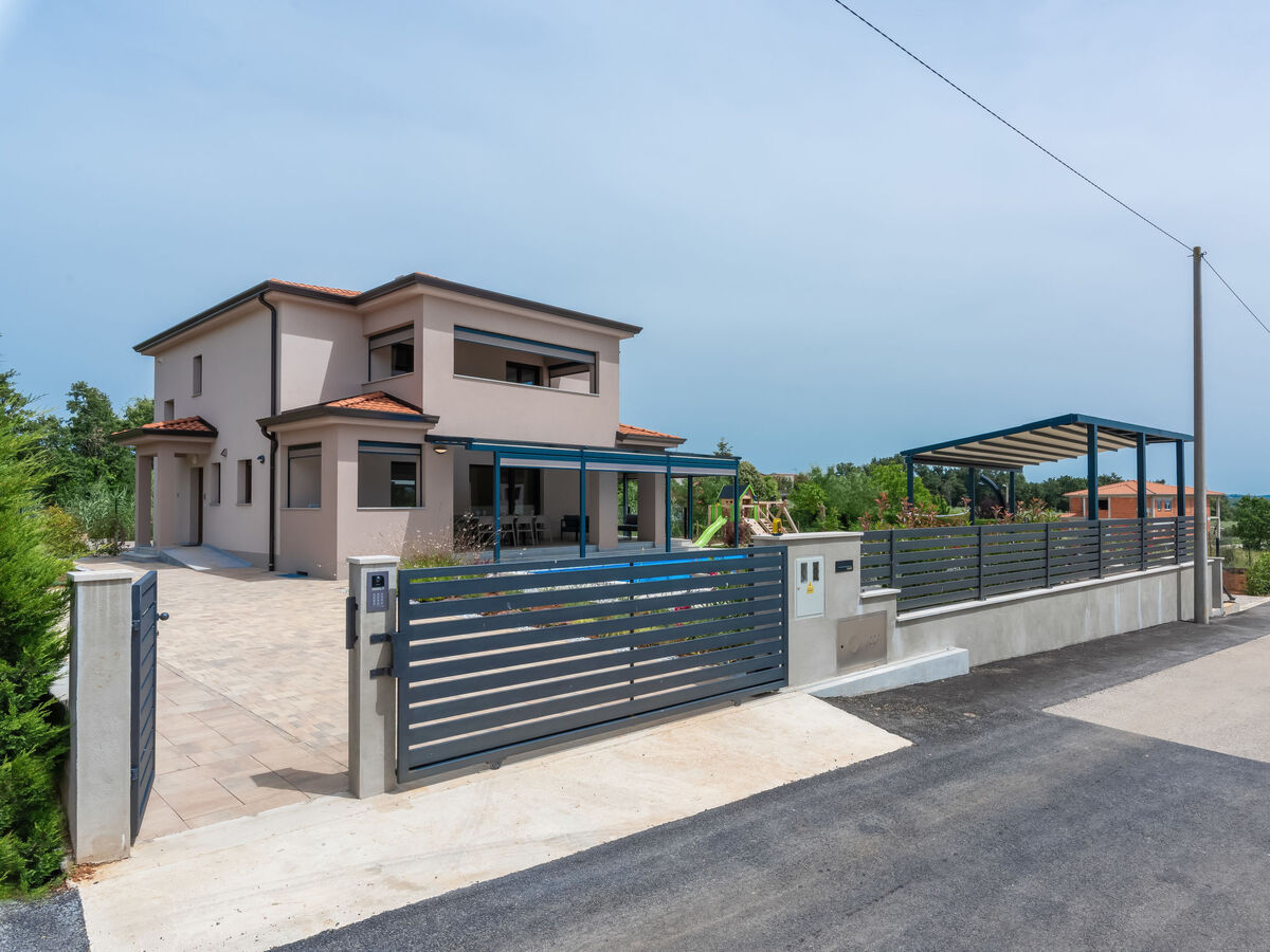 Villa Karina, maison 8 pers. avec piscine chauffée à Poreč - Photo 23