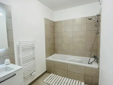 Appartement 2 chambres à Calvi, 1 km de plage : photo 19