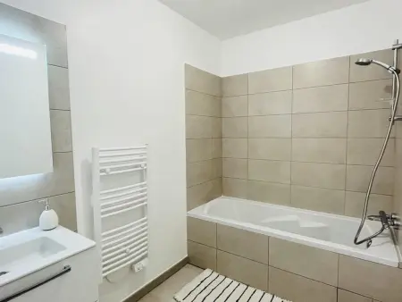 Appartement 2 chambres à Calvi, 1 km de plage : photo 27