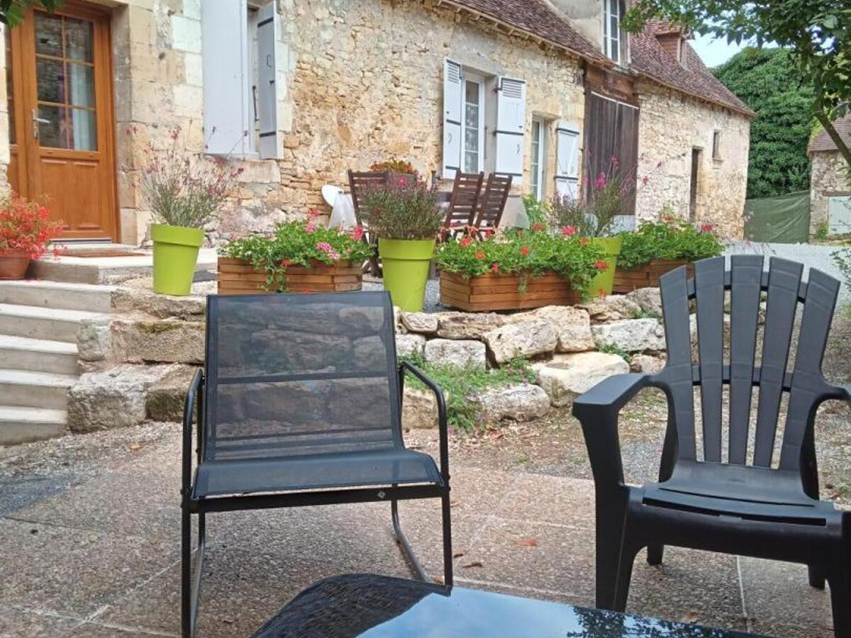 Gîte 6 personnes à Tourtoirac, cour fermée et jeux - Photo 15