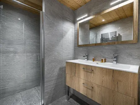 Magnifique duplex 9 pers à Courchevel avec balcon et parking : photo 13