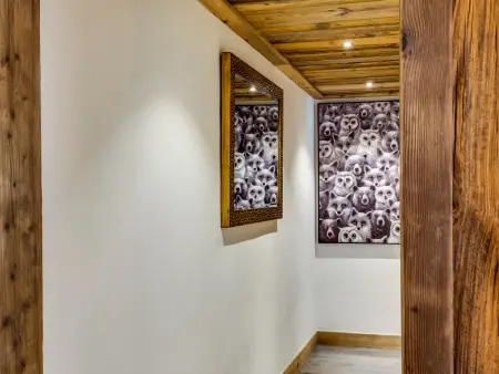 Appartement 4 pièces avec cheminée et balcon à Val-d'Isère : photo 4