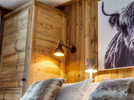 Appartement 4 pièces avec cheminée et balcon à Val-d'Isère : photo 10