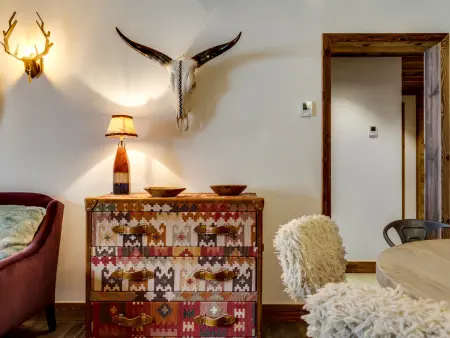 Appartement 4 pièces avec cheminée et balcon à Val-d'Isère : photo 11