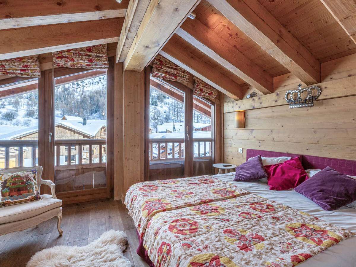 Appartement 5 pièces luxe, 111m² avec cheminée à Val-d'Isère - Photo 7