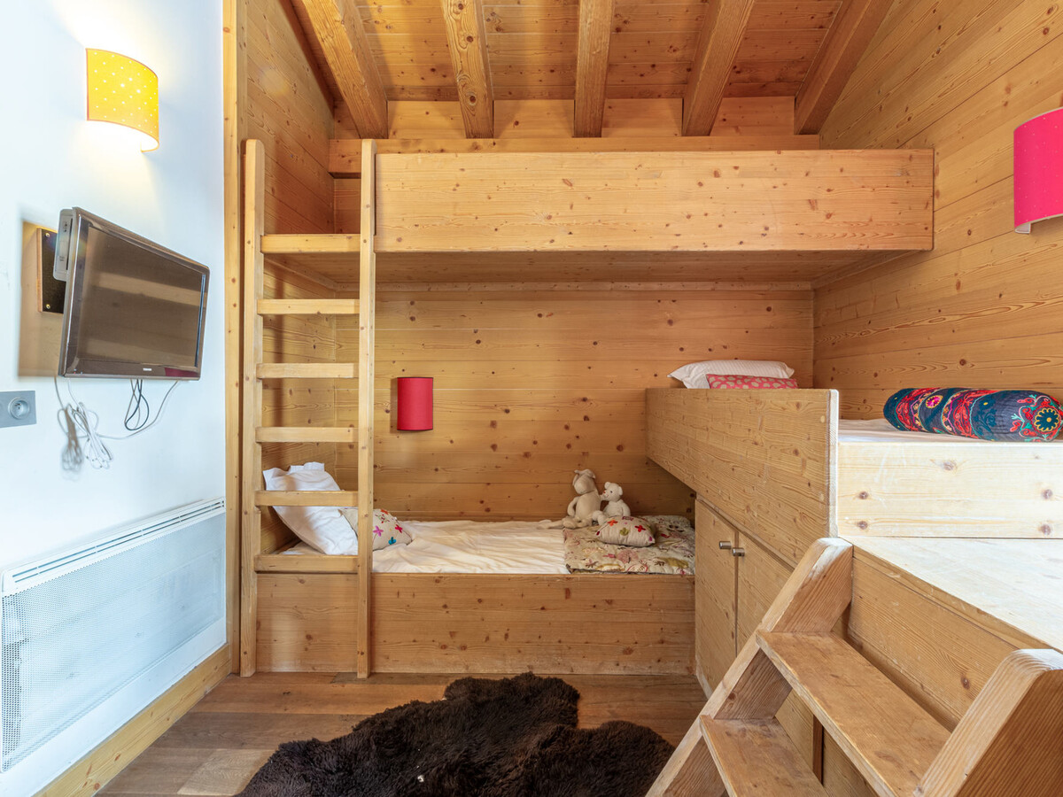 Appartement 5 pièces luxe, 111m² avec cheminée à Val-d'Isère - Photo 11