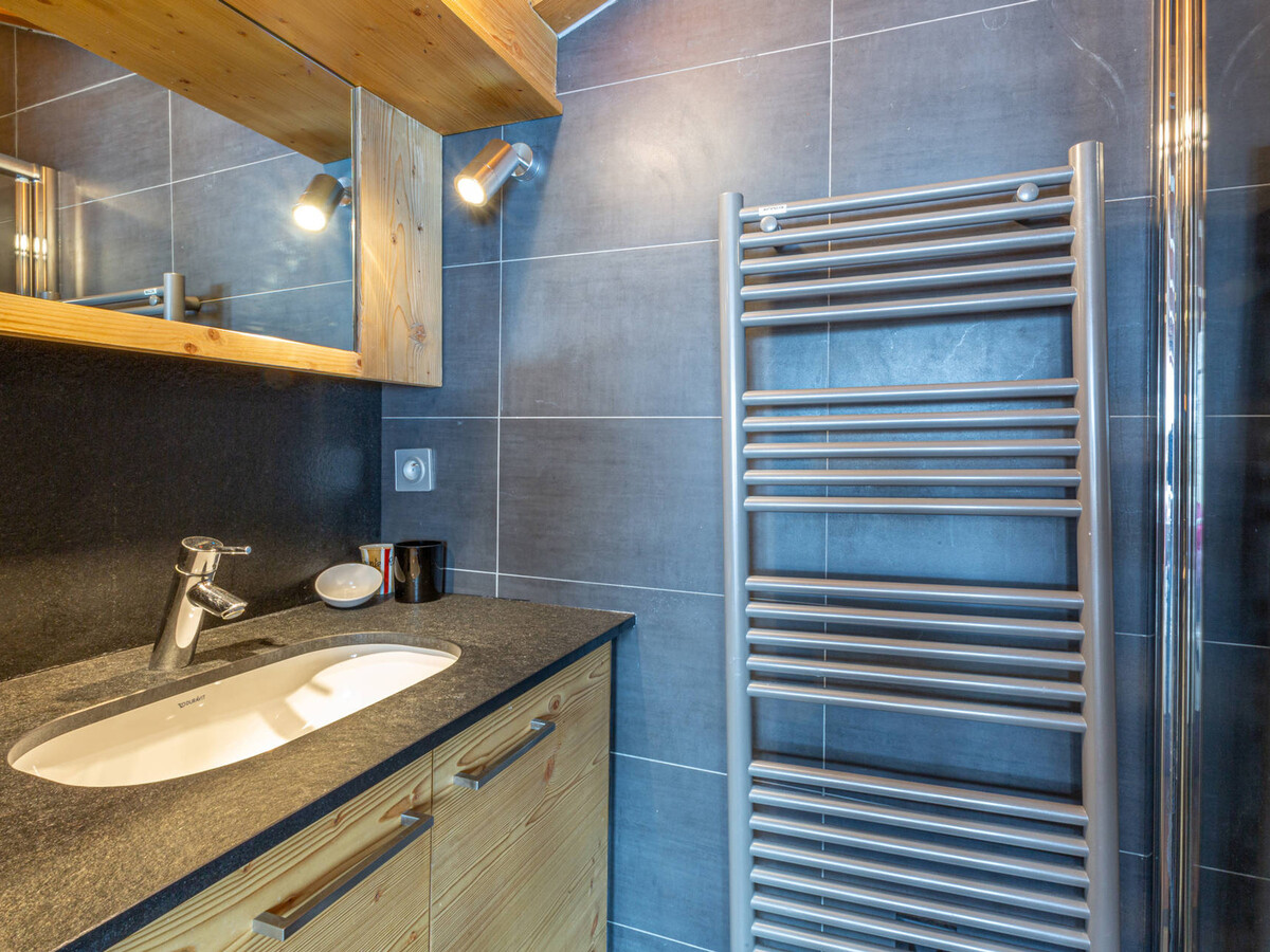 Appartement 5 pièces luxe, 111m² avec cheminée à Val-d'Isère - Photo 14