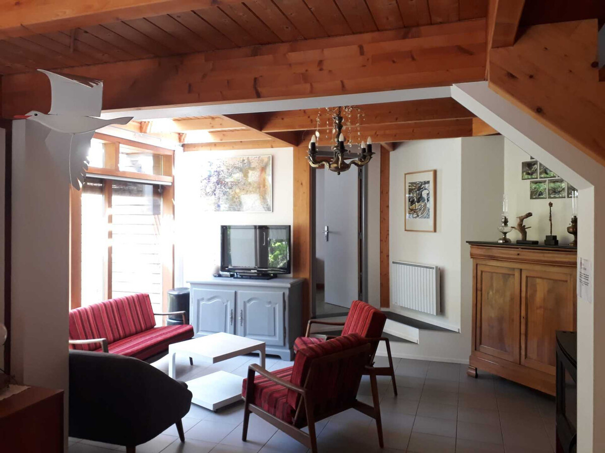 Maison 5 chambres à Locmaria, jardin 900m² près plages - Photo 3