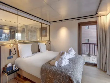 Chalet de luxe avec jacuzzi et vues panoramiques à Courchevel 1650 : photo 11