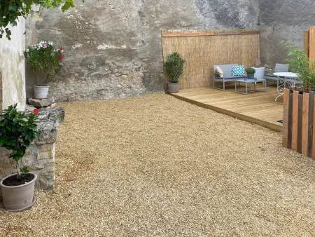 Gîte en tuffeau à Vaudelnay, poêle à bois et terrasse : photo 21