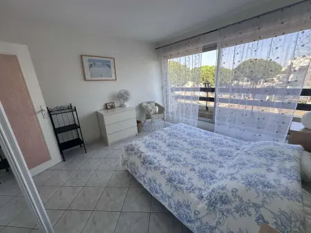 T2 avec piscine et vue port, à 100 m de la plage à Port Camargue : photo 21