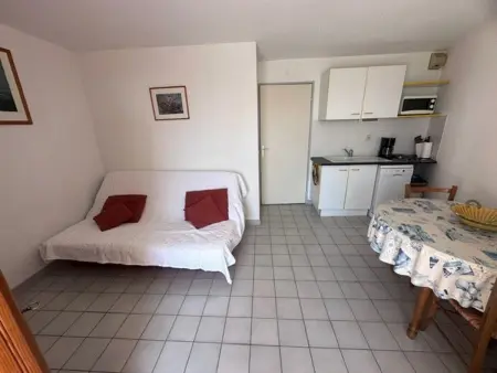 Appartement 2 pièces avec terrasse vue mer au Grau-du-Roi : photo 4