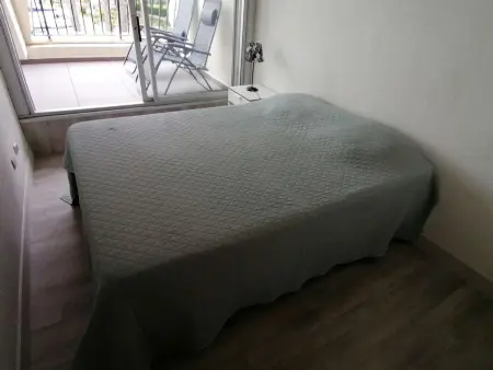 Appartement T3 vue port avec piscine et parking à Port Camargue : photo 9