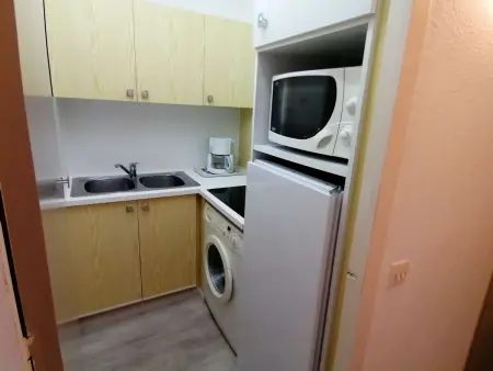 Appartement T3 vue port avec piscine et parking à Port Camargue : photo 11