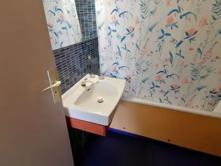 Appartement T3 vue port avec piscine et parking à Port Camargue : photo 12
