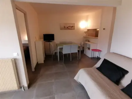 Appartement 2 pièces vue mer, parking privé à Port Camargue : photo 4