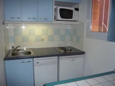 Maisonnette Provençale avec Piscine au Grau-du-Roi, 6 Pers. : photo 5