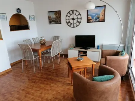 Appartement 3 pièces, accès direct plage, Port Camargue : photo 3