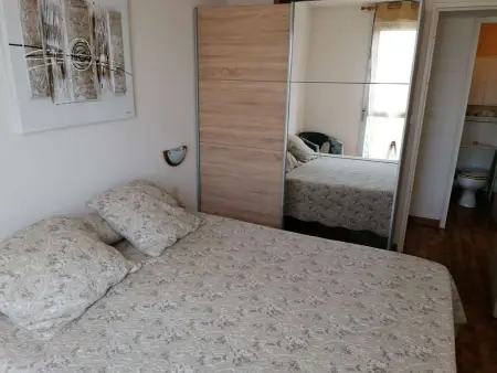 Appartement 3 pièces, accès direct plage, Port Camargue : photo 11