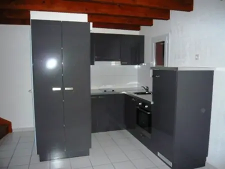 Maison provençale en duplex avec jardinet et parking privé au Grau-du-Roi : photo 17
