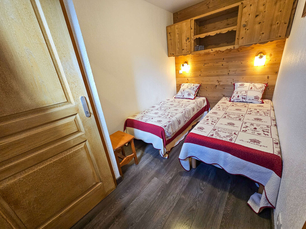 Appartement 5 pers. Les Menuires, balcon sud, casiers skis - Photo 4