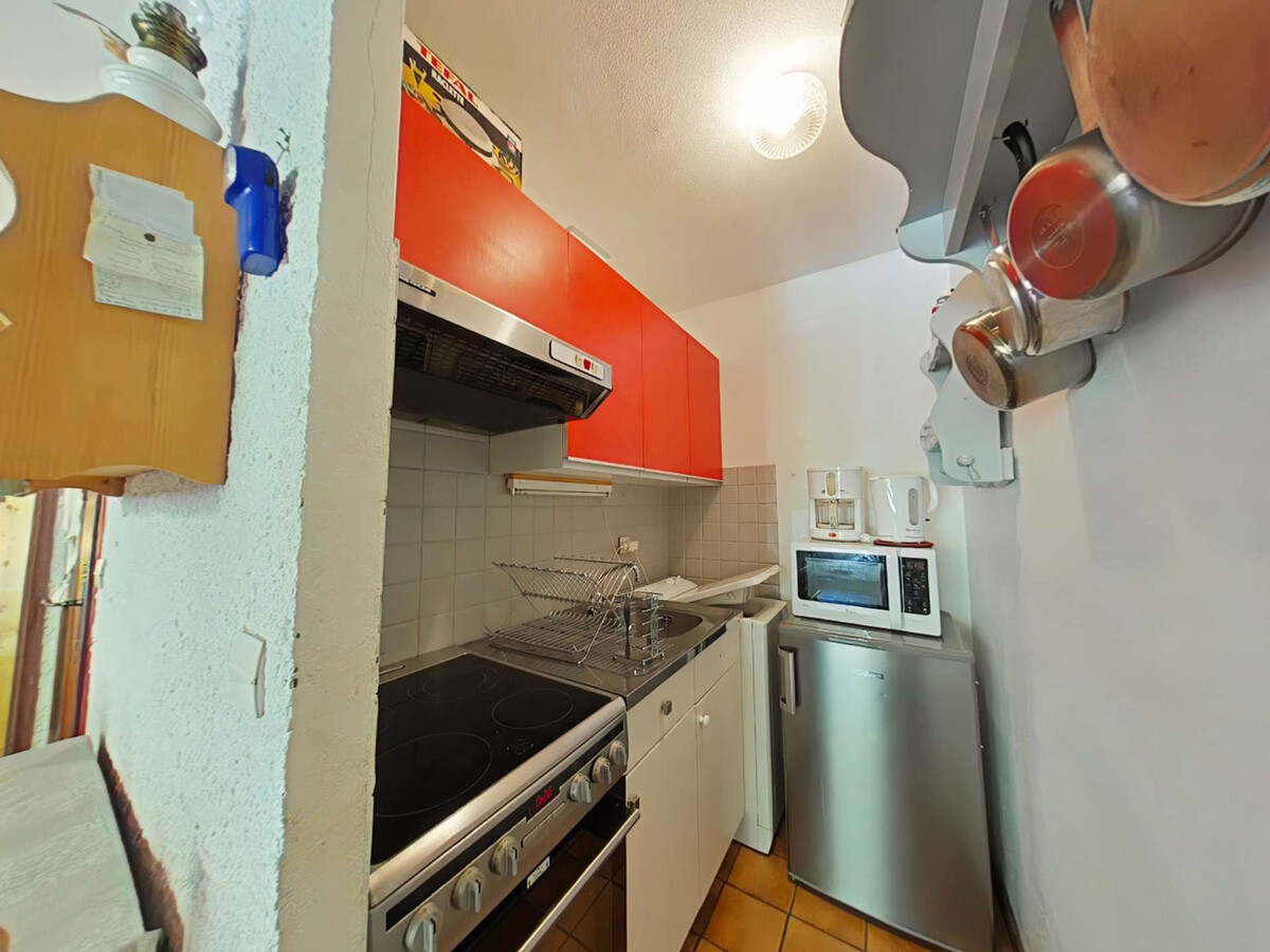Studio 4 pers au cœur du village avec ascenseur et parking - Photo 4