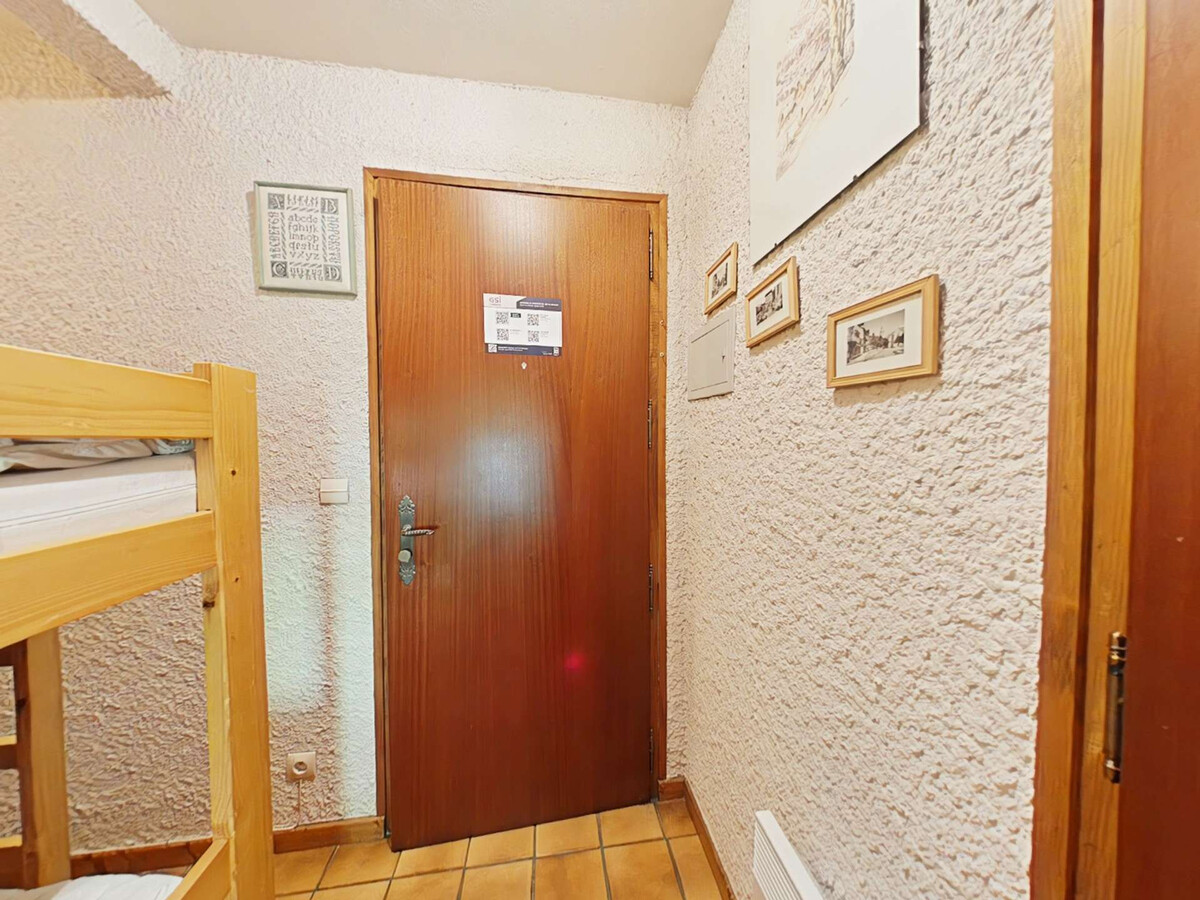 Studio 4 pers au cœur du village avec ascenseur et parking - Photo 8