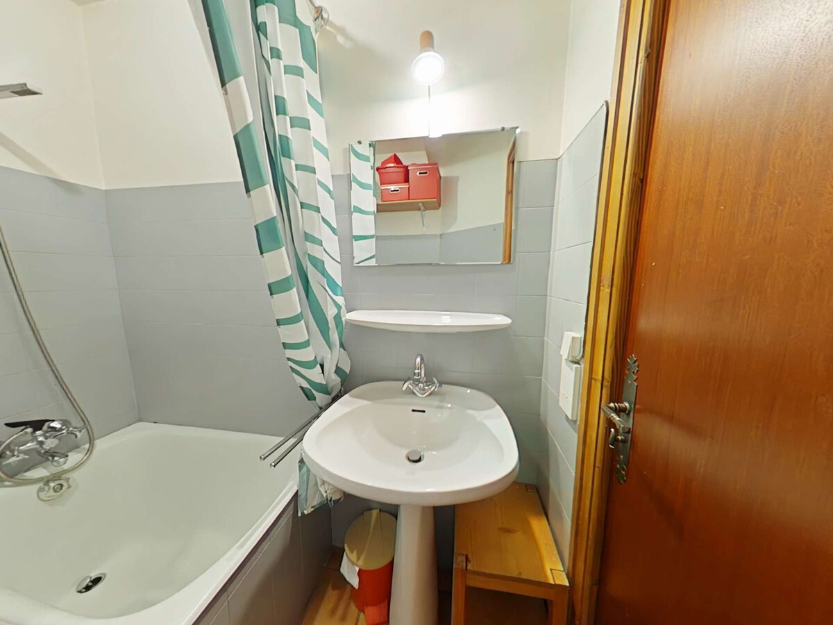 Studio 4 pers au cœur du village avec ascenseur et parking - Photo 9