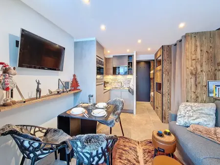 Studio 20m² skis aux pieds, balcon sud-est, 8ème étage : photo 4