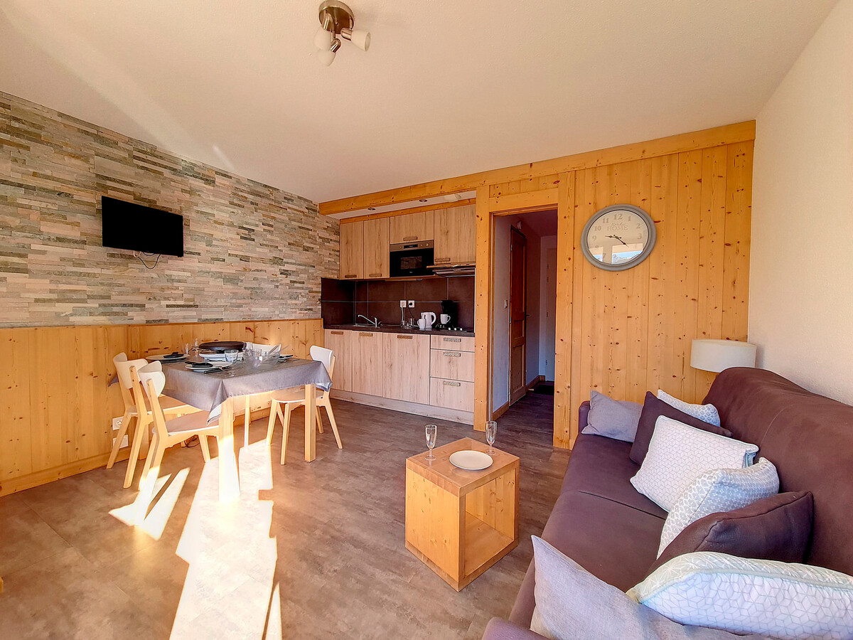 Studio rénové 22 m² ski aux pieds, balcon Sud - Photo 10