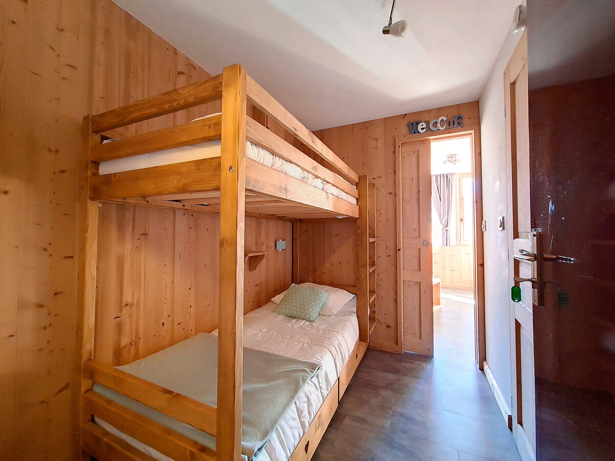 Studio rénové 22 m² ski aux pieds, balcon Sud - Photo 12