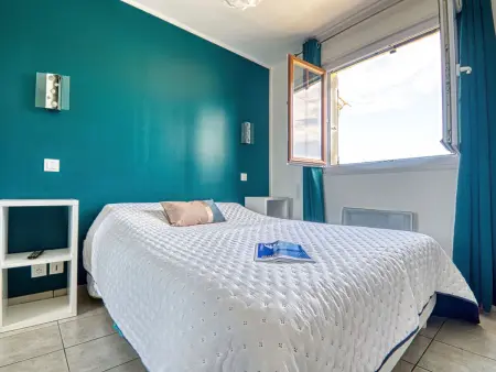 Appartement Fleurie à Fréjus, terrasse sud et piscine : photo 3