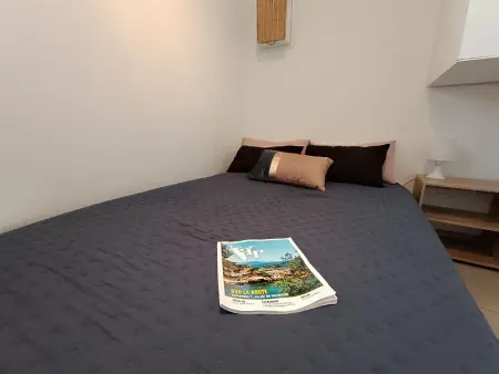 Appartement Fleurie à Fréjus, terrasse sud et piscine : photo 28