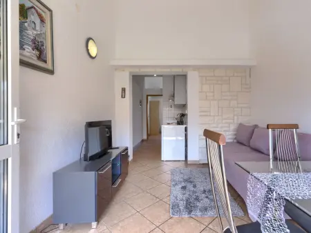 Maison Enka à Banjole : piscine chauffée, 10 personnes : photo 33