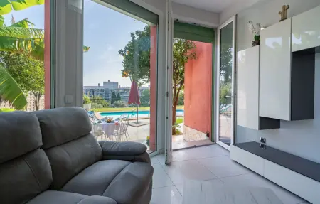 Location Maison 12 personnes à Saint Laurent du Var - Photo 24